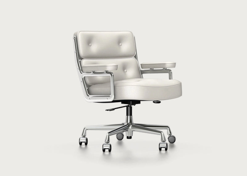 Eames ES 104 Lobby Chair Snow White Leather