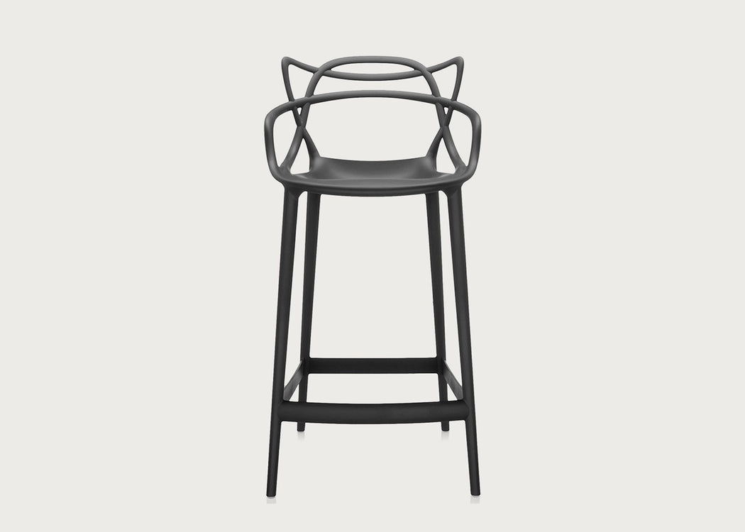 Masters Stool Medium Black