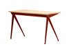 Compas Direction Desk