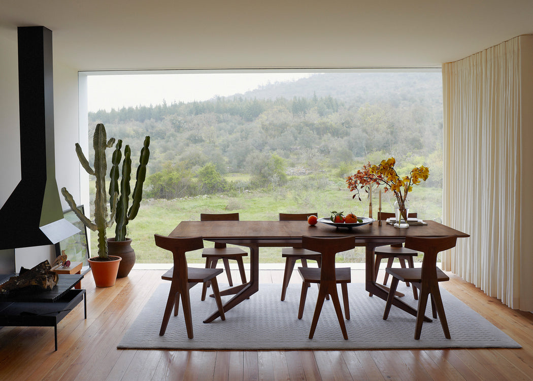 Light Extending Dining Table Oak