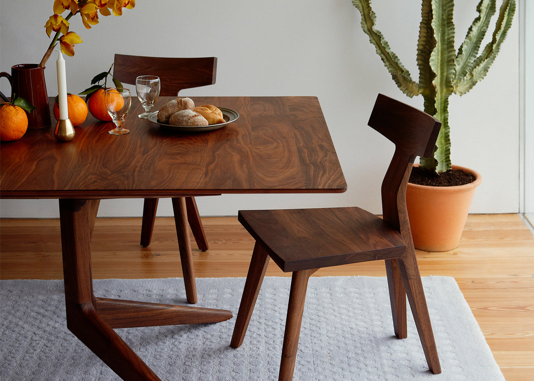 Light Extending Dining Table Oak