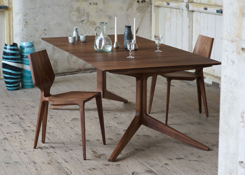 Light Extending Dining Table Oak