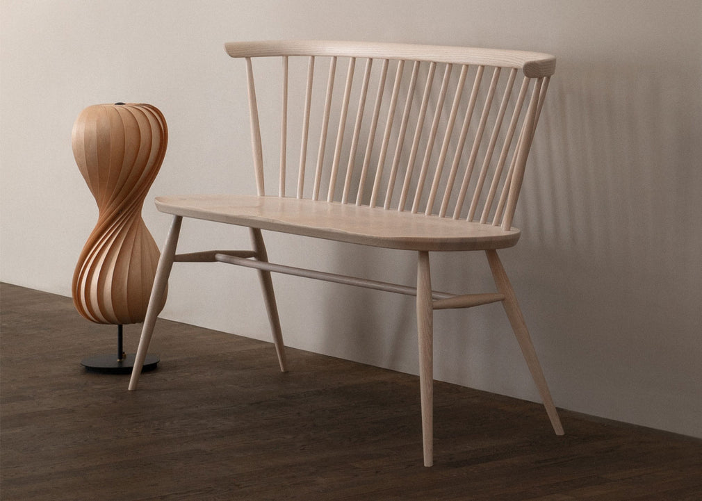 Loveseat Whitened Ash