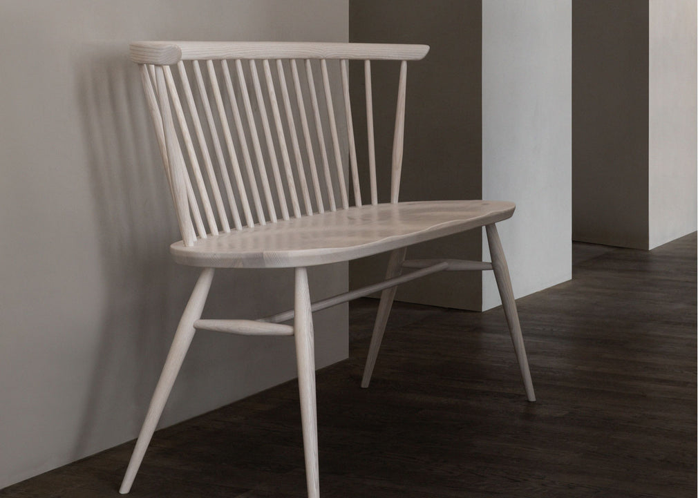 Loveseat Whitened Ash