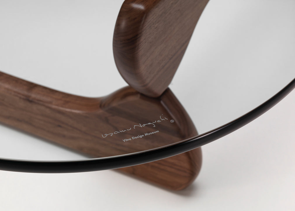 Noguchi Coffee Table Walnut