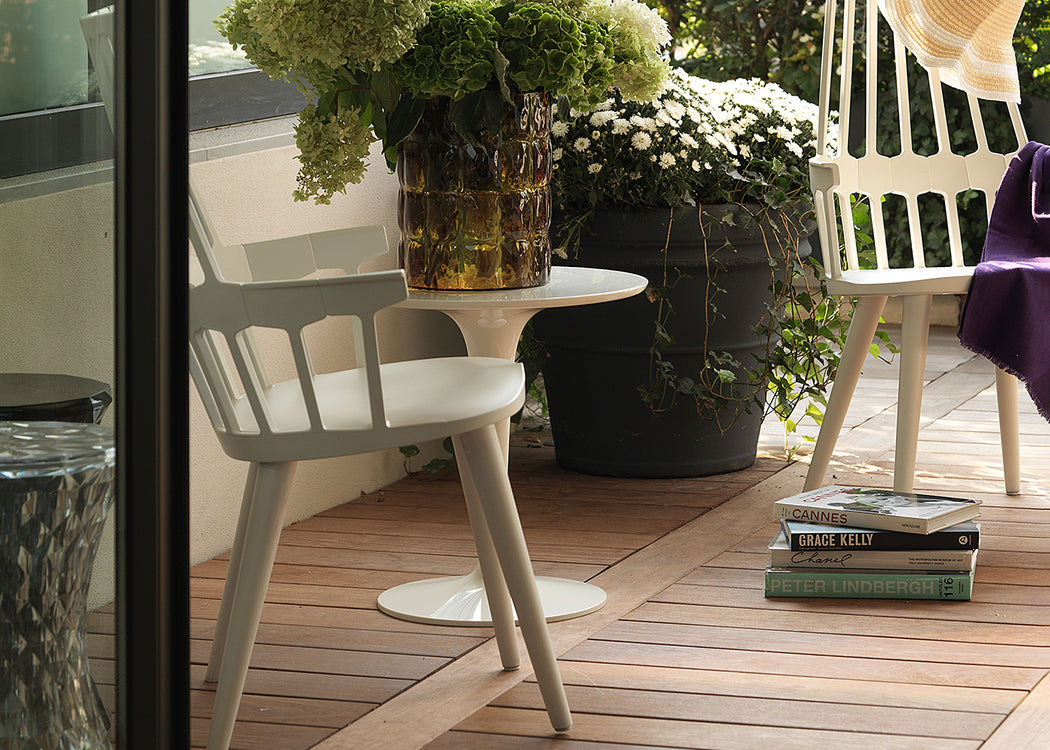 Tip Top Table White