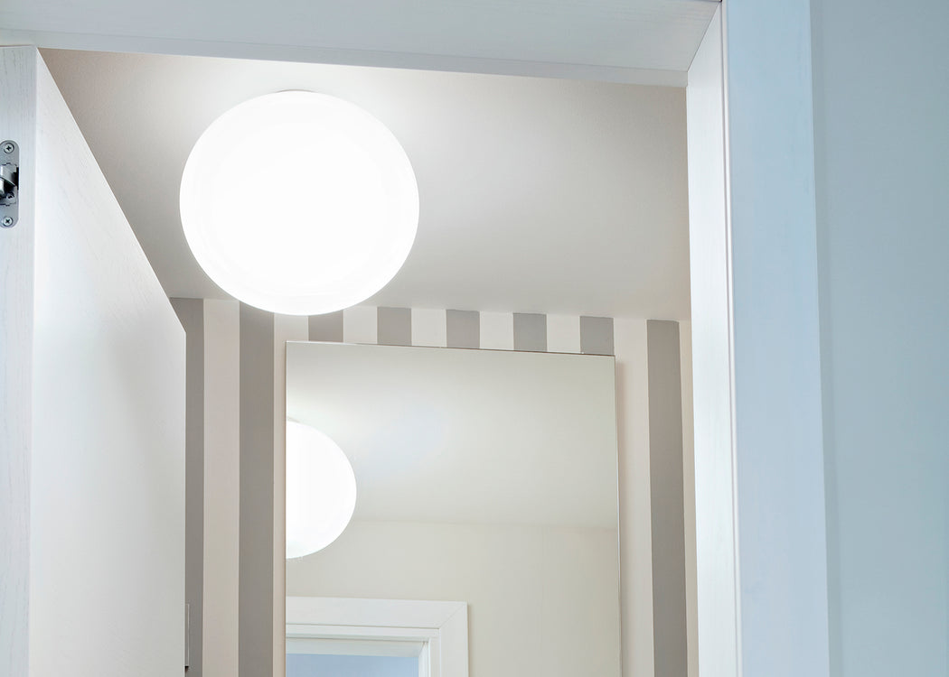 Glo-Ball Ceiling Light Ceiling 1
