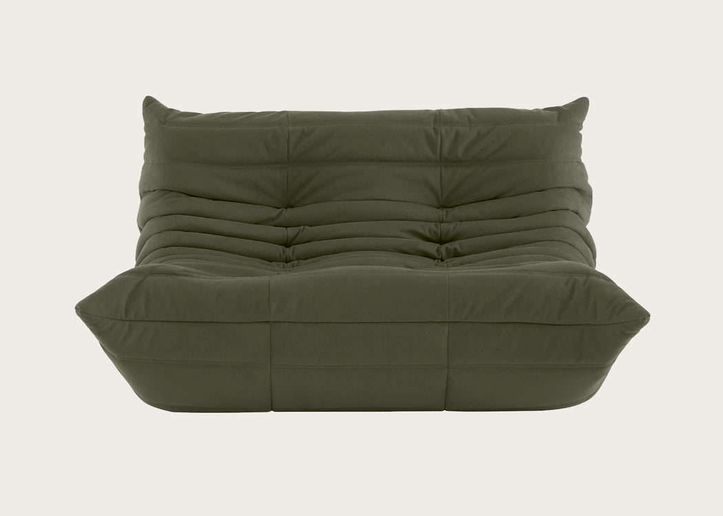 Togo Small Settee Alcantara Goya Red