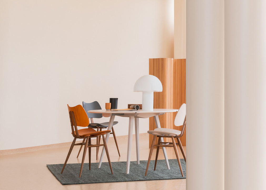 Butterfly Chair Black Ash