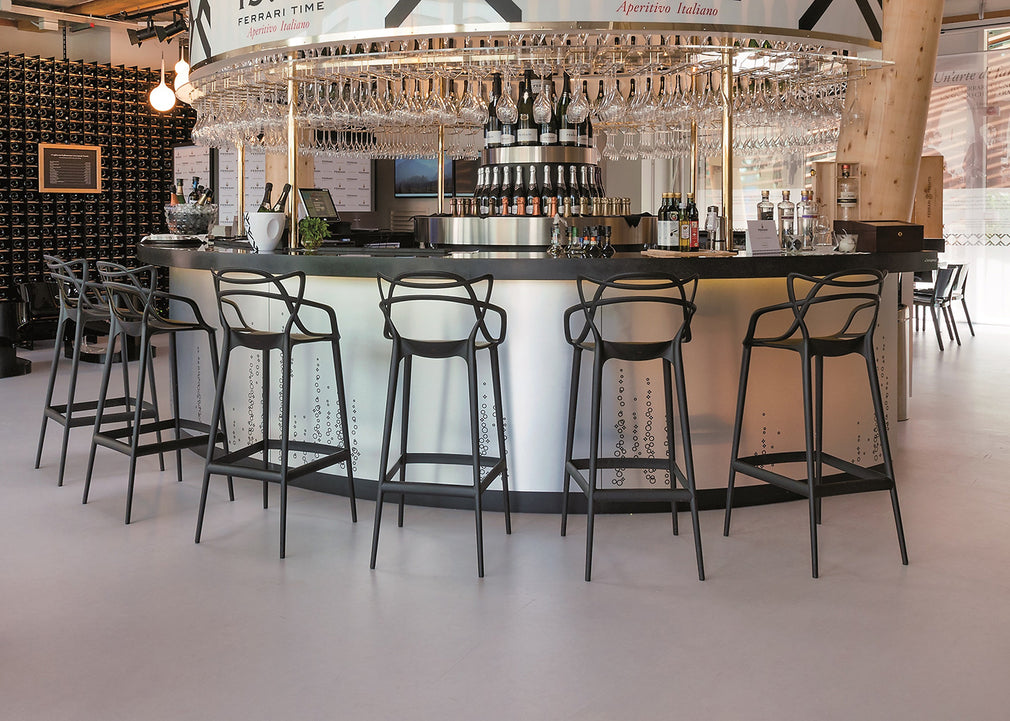 Masters Medium Stool White