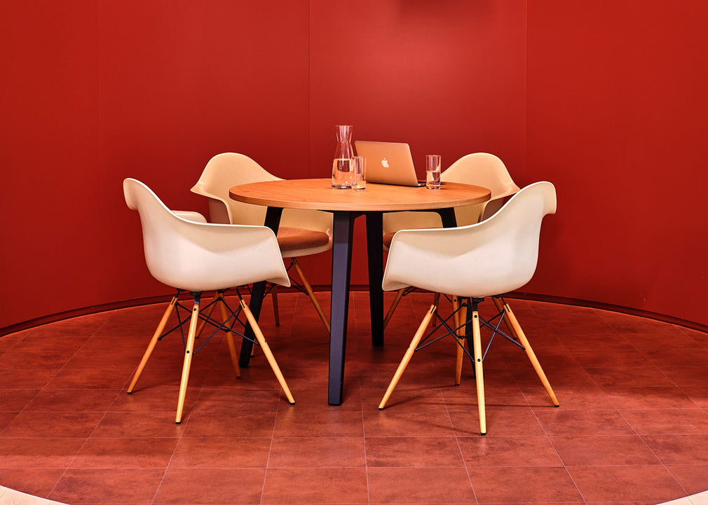 Eames DAW Armchair RE Ice Grey / DAW Dark Maple