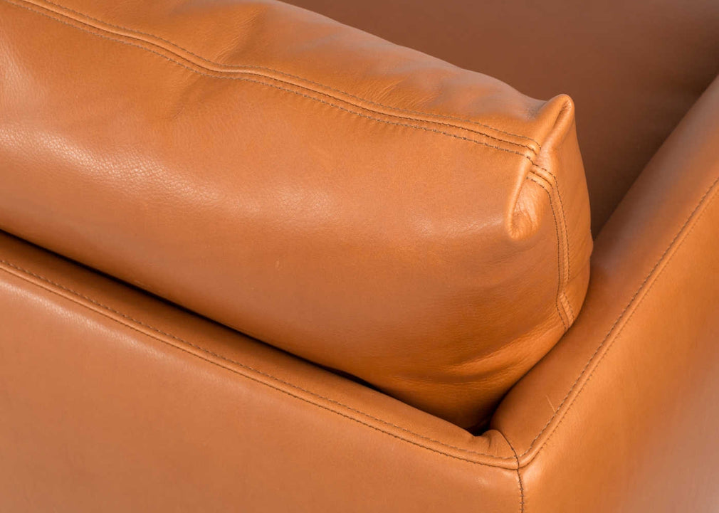 Matera 3 Seater Sofa Daino Leather Elephant / Black