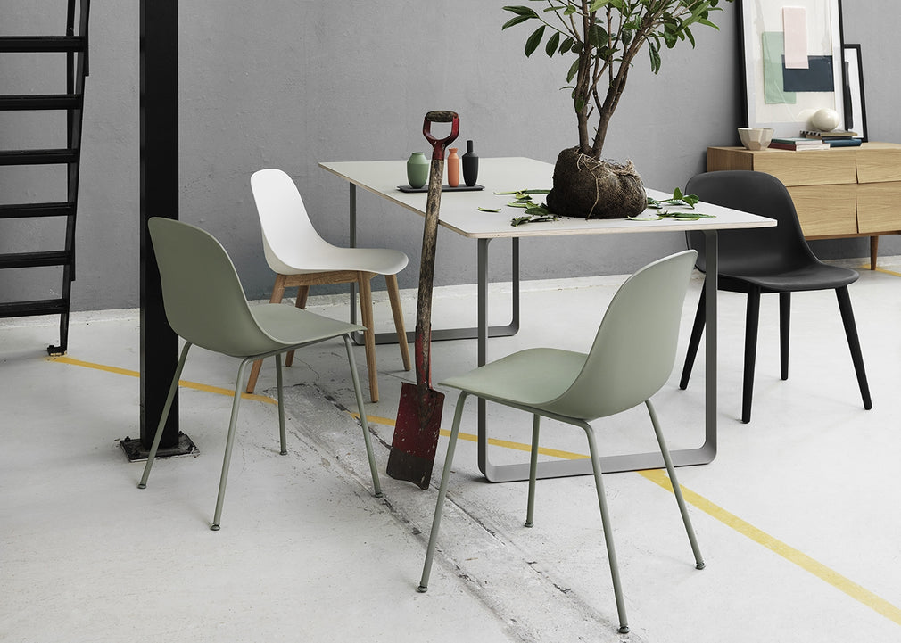 Fiber Side Chair Tube Base Black