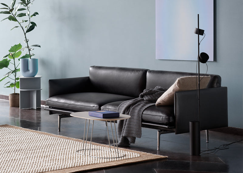 Outline 3 Seater Sofa Kvadrat Remix Dark Grey 163 / Black