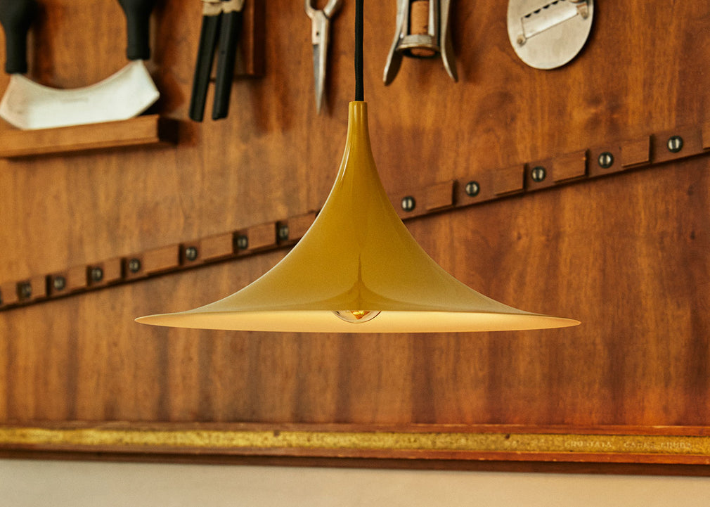 Semi Pendant Light Matt Black / Large