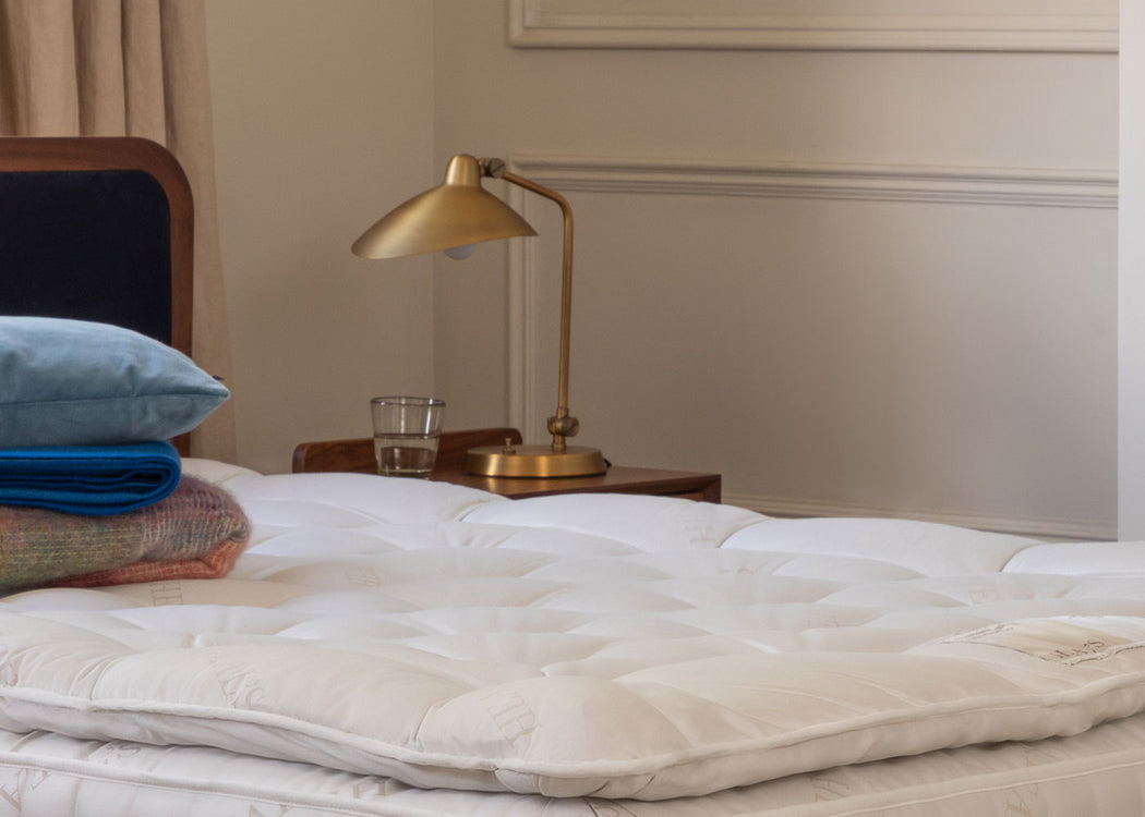 Milton Table Lamp Black & Brass