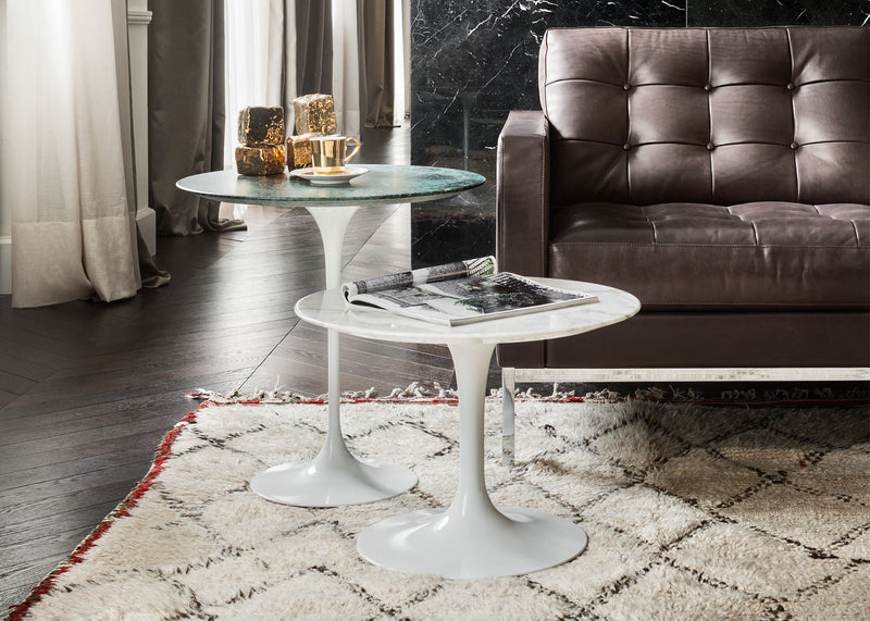 Saarinen Side Table with White Base Dia. 51cm (Round) / Arabescato Marble