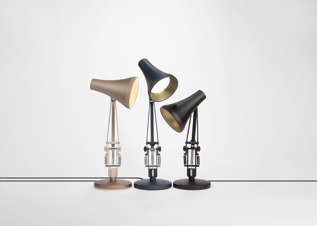 90 Mini Mini Desk Lamp Black and Black