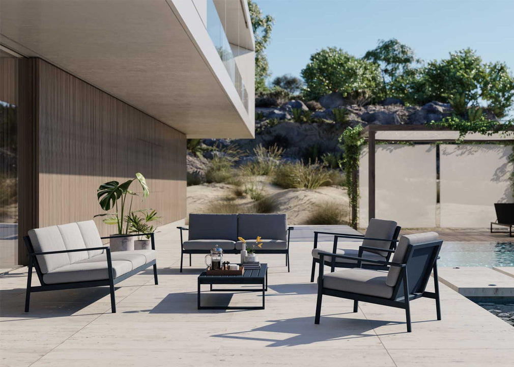 Eos Outdoor Coffee Table Black