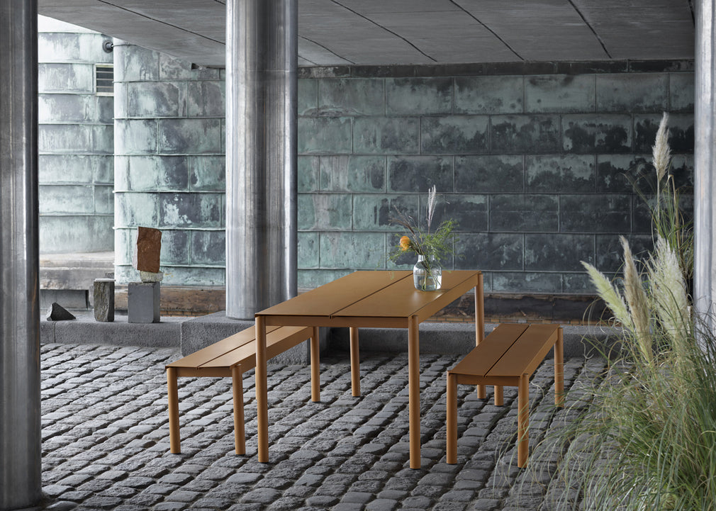 Linear Outdoor Steel Dining Table Black / Medium