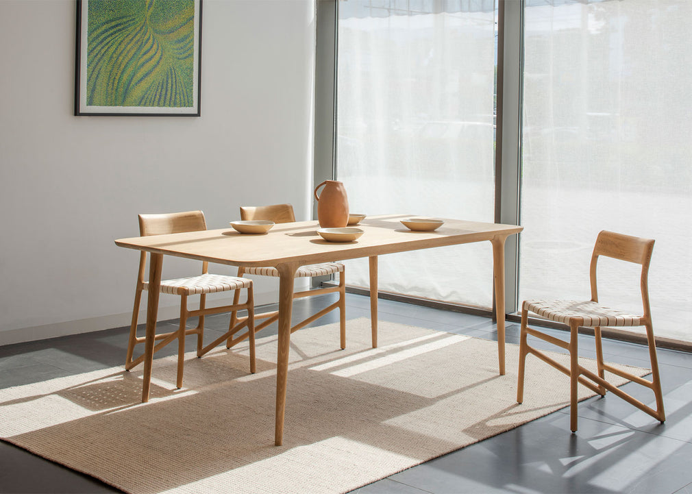 Fawn Dining Table Natural Oiled Walnut / 160cm x 90cm