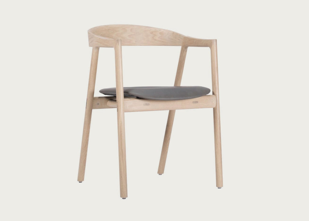 Muna Dining Chair White Oiled Oak / Dakar Leather Stone