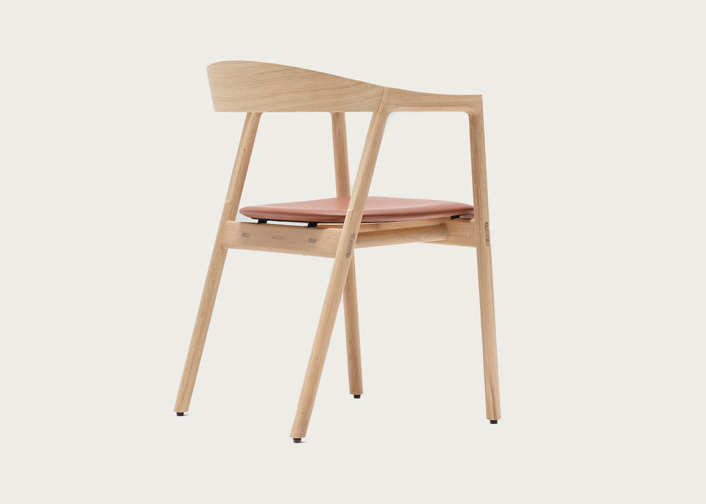 Muna Dining Chair White Oiled Oak / Dakar Leather Stone