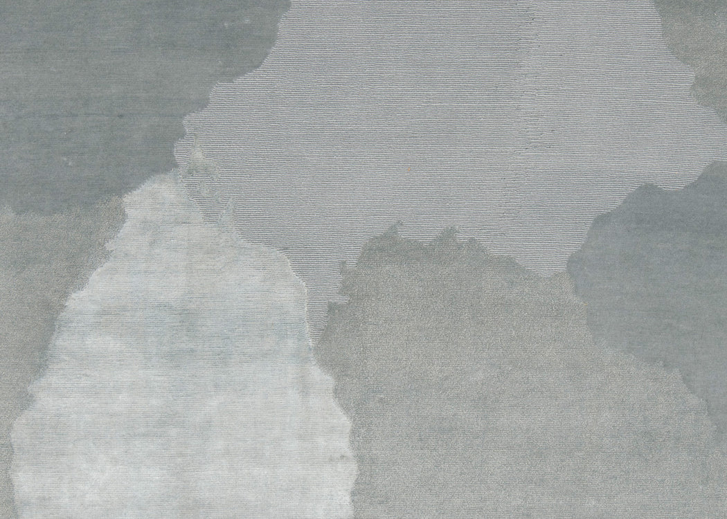 Monu Rug Silver 170cm x 240cm