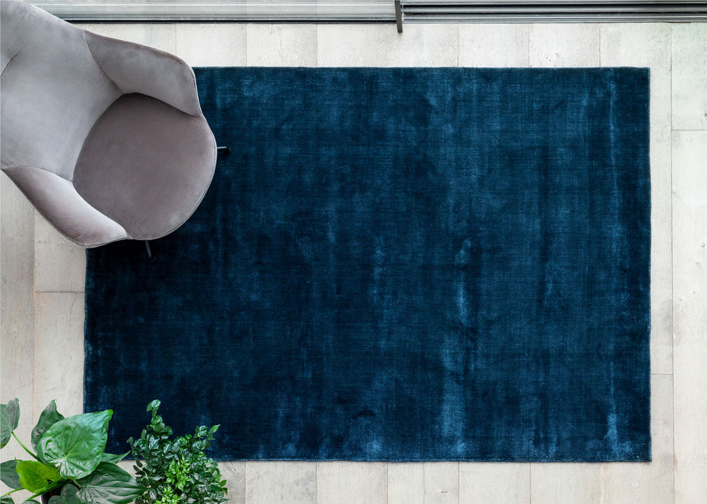 Lucens Rug Navy 170cm x 240cm