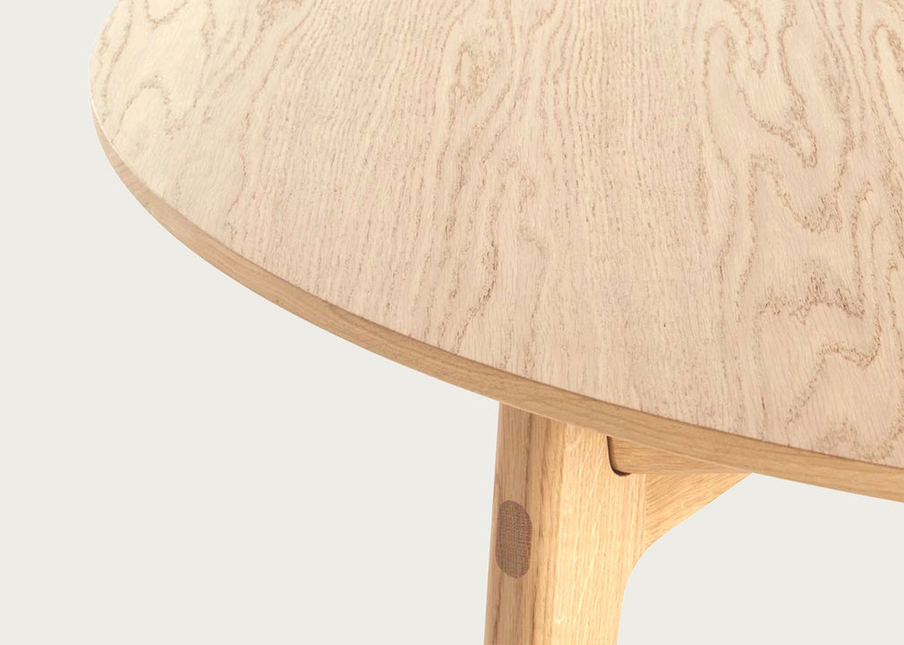 Dulwich Round Extending Dining Table Oak