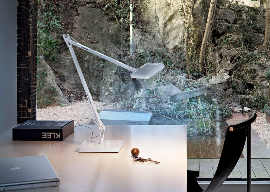 Kelvin LED Table Lamp White