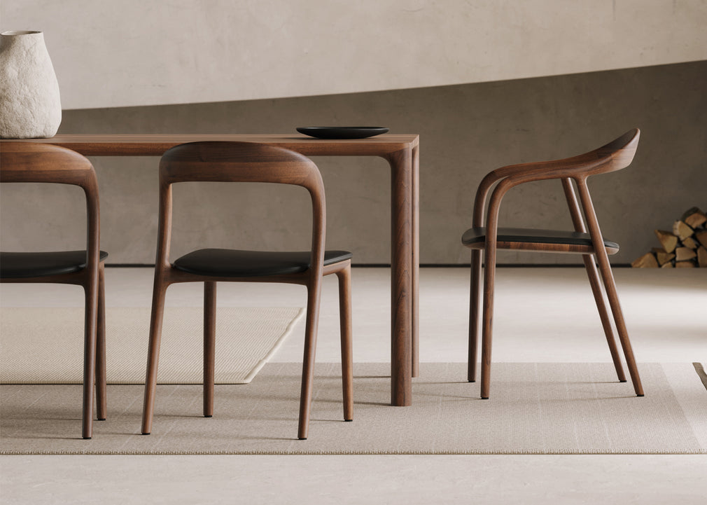 Neva Light Chair Natural Oiled Walnut / Zenith Leather Black 9024