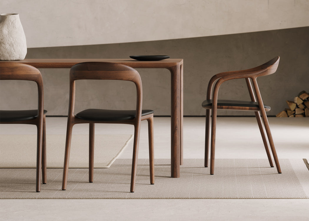 Neva Light Chair Natural Oiled Walnut / Zenith Leather Black 9024