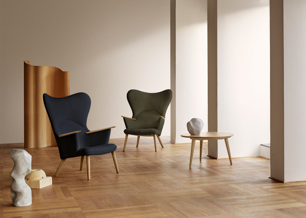 CH78 Lounge Chair with head rest Kvadrat Fiord Light Grey 151