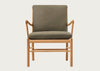 OW149 Colonial Armchair Soaped Oak / Leather Thor 301 Black