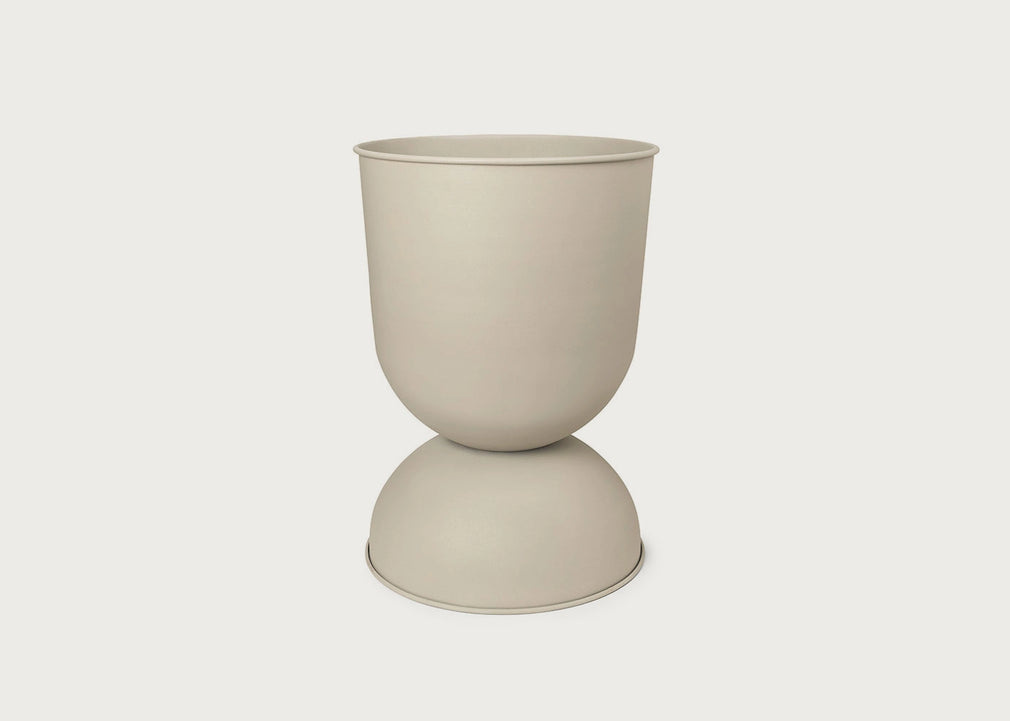 Hourglass Plant Pot Black / Extra Small