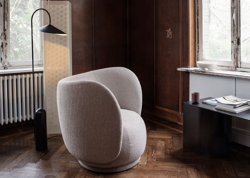 Arum Floor Lamp Black