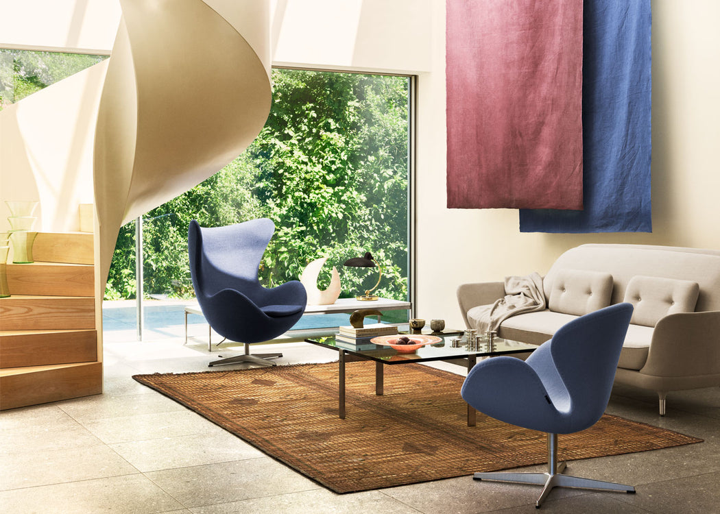 Swan Lounge Chair Walnut Leather