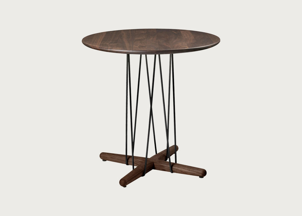 E021 Embrace Coffee Table 48cm / Oiled Oak