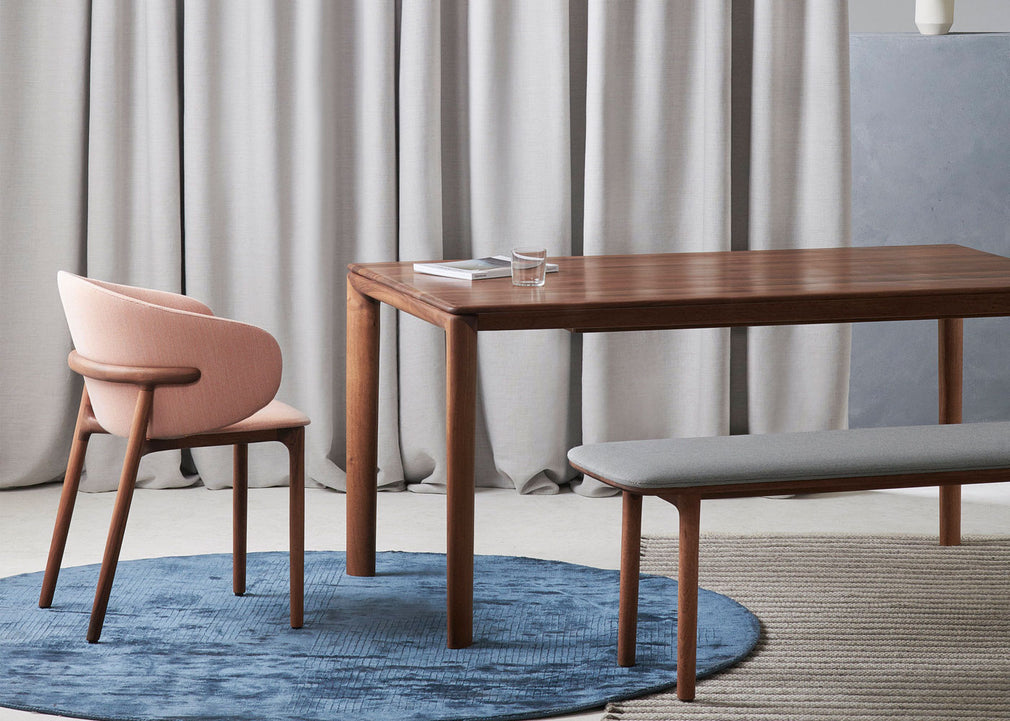 Mela Dining Chair European Walnut / Kvadrat Steelcut Trio 453