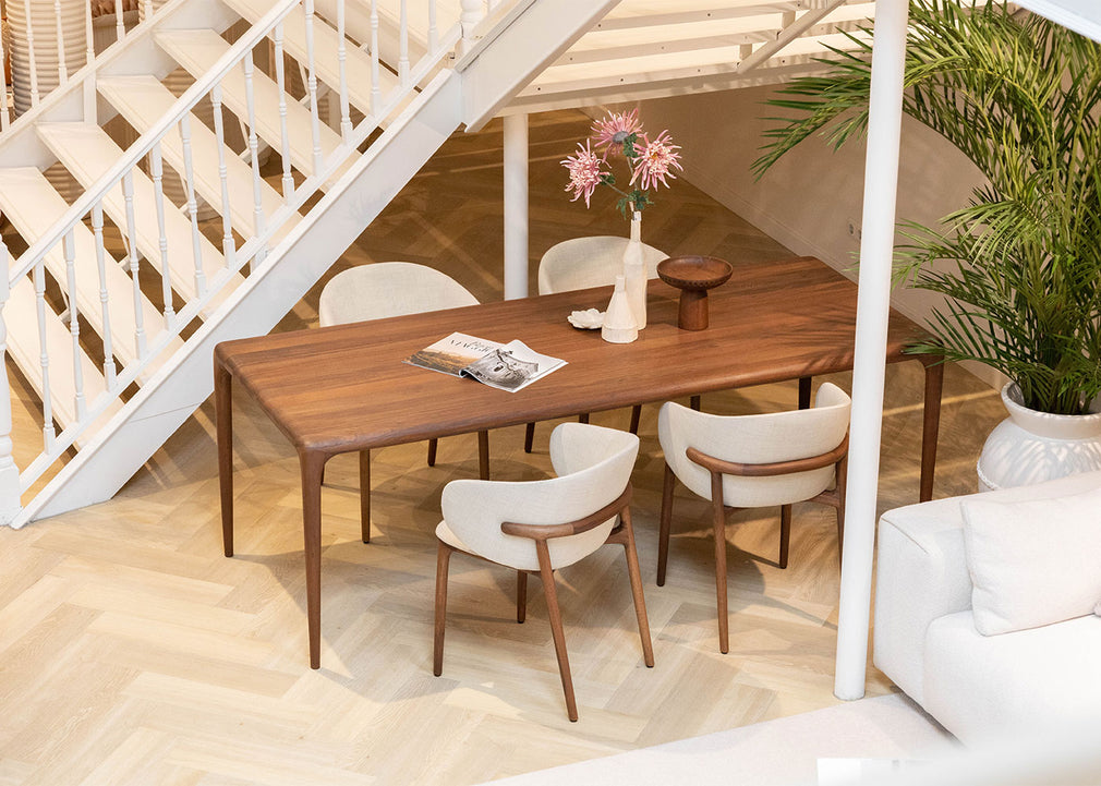 Mela Dining Chair European Walnut / Kvadrat Steelcut Trio 453