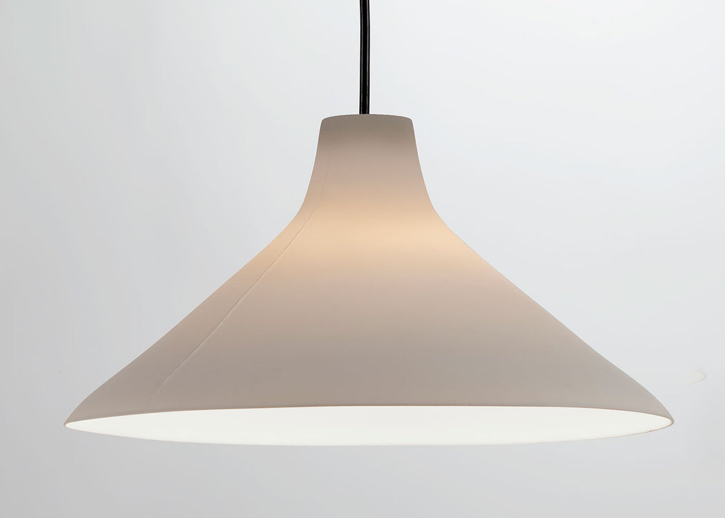 Seam Pendant Light Medium