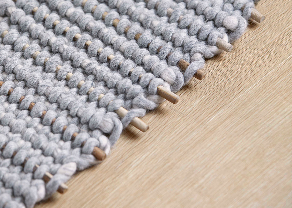 Kiri Rug Light Grey 206cm x 300cm