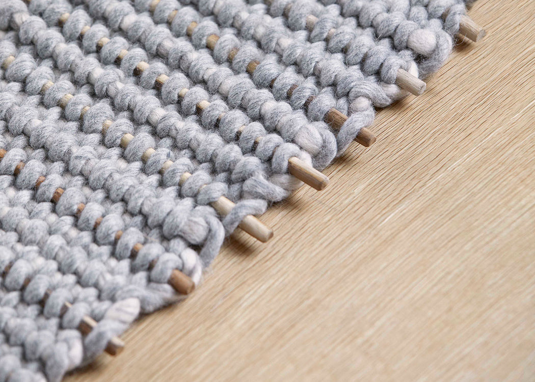 Kiri Rug Light Grey 206cm x 300cm