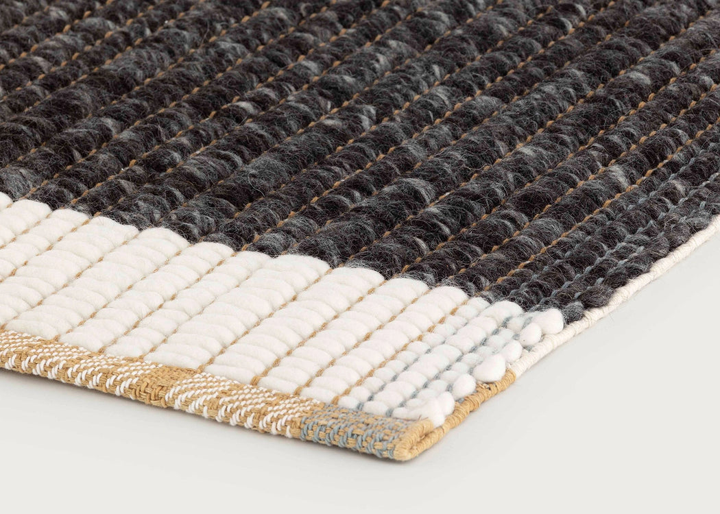Reversible Rug Black 170cm x 240cm