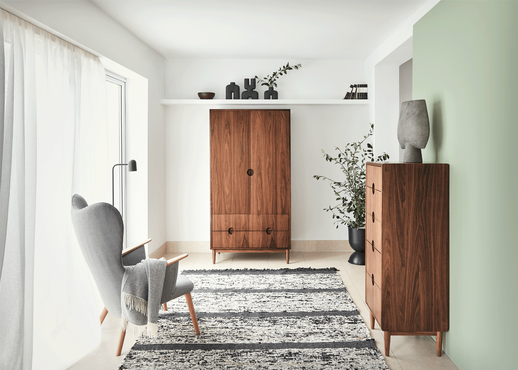 Amira Double Wardrobe Walnut