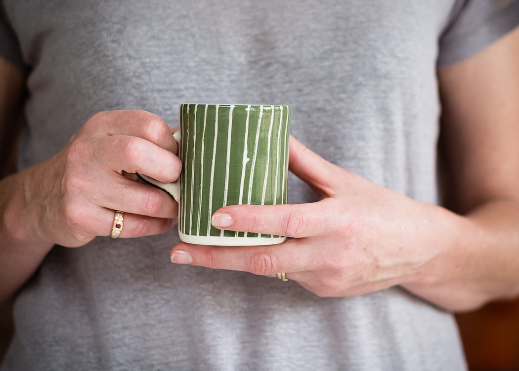 Sgraffito Demi Mug Moss Green