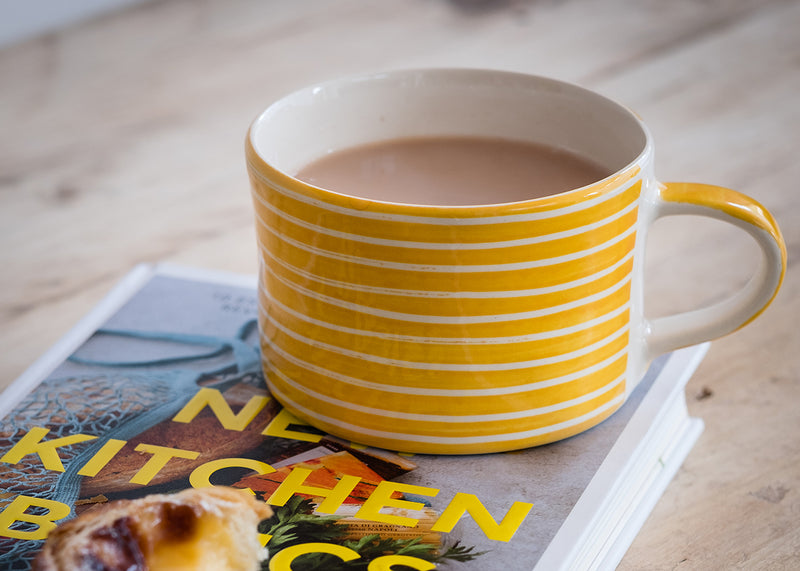 Sgraffito Mug Moss Green