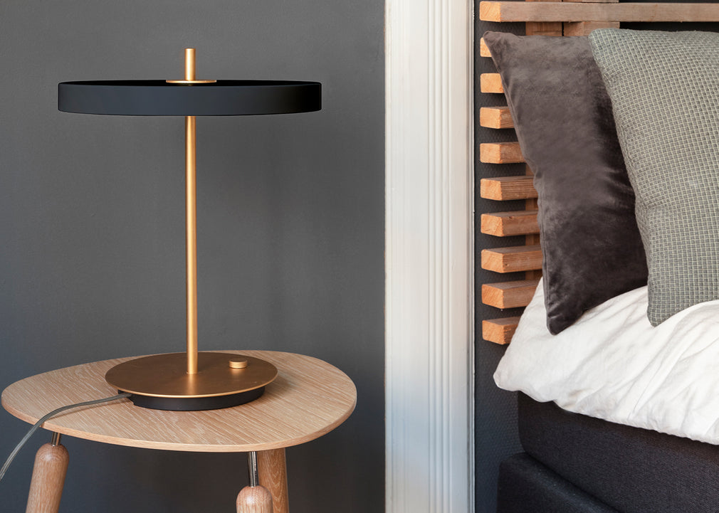 Asteria LED Table Lamp Pearl White