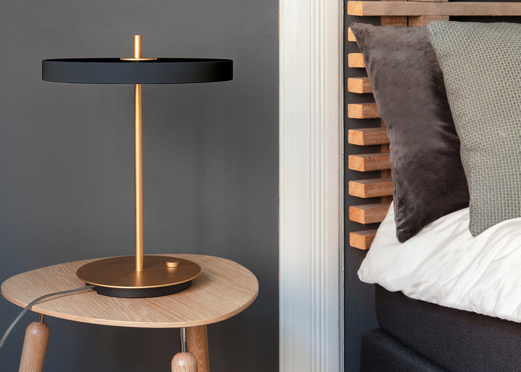 Asteria LED Table Lamp Pearl White